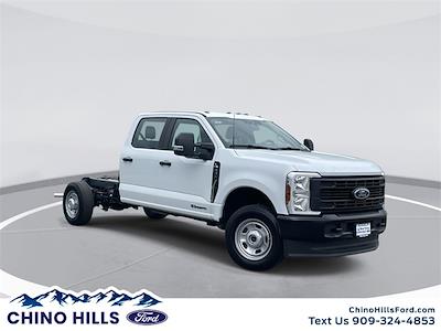 New 2025 Ford F-350 XL Crew Cab 4WD Cab Chassis for sale #F325663 - photo 1