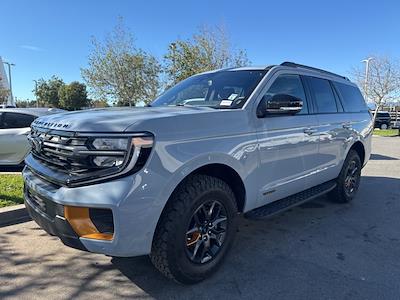 Used 2025 Ford Expedition - photo 1