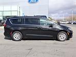 Used 2022 Chrysler Pacifica Touring L FWD Minivan for sale #PF8290 - photo 7