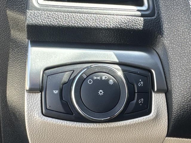 Used 2019 Ford Explorer - photo 18