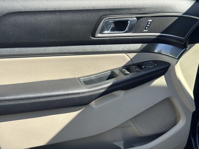Used 2019 Ford Explorer - photo 19