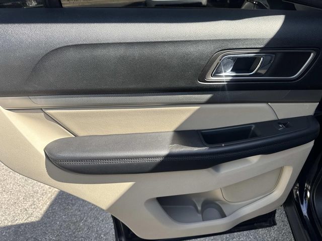 Used 2019 Ford Explorer - photo 23