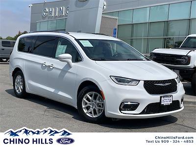 2021 Chrysler Pacifica FWD Minivan for sale #RF8814 - photo 1