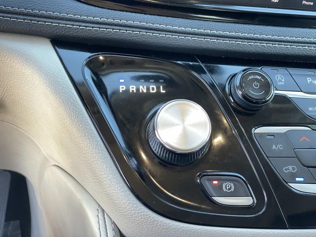 Used 2023 Chrysler Pacifica - photo 18