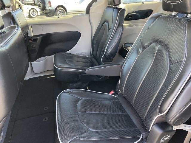 Used 2023 Chrysler Pacifica - photo 25
