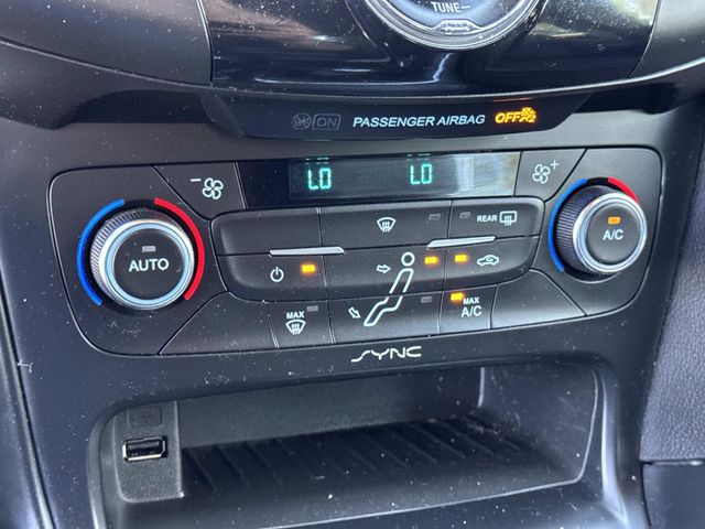 Used 2017 Ford Focus - photo 13