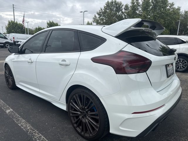 Used 2017 Ford Focus - photo 2