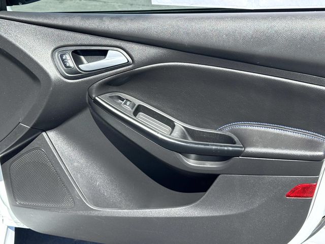 Used 2017 Ford Focus - photo 31