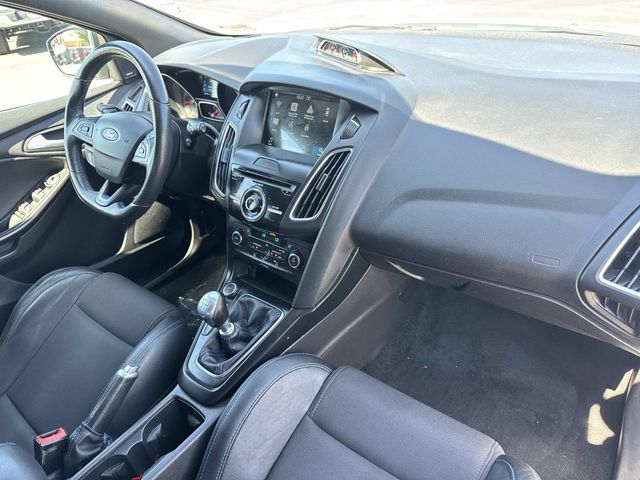Used 2017 Ford Focus - photo 33