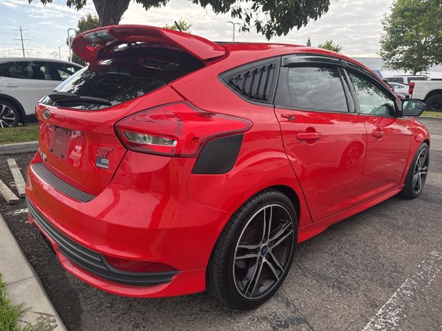 Used 2017 Ford Focus - photo 5