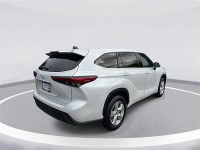 Used 2022 Toyota Highlander L for sale #TF9459 - photo 2
