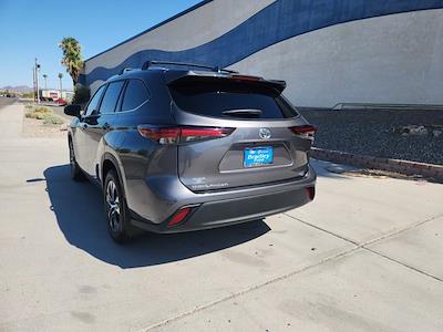 2025 Toyota Highlander FWD SUV for sale #F24326A - photo 2