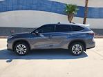 2025 Toyota Highlander FWD SUV for sale #F24326A - photo 8