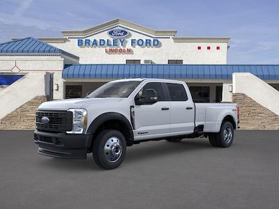 New 2025 Ford F-450 Crew Cab 4x4 DRW Pickup for sale #F25222 - photo 1