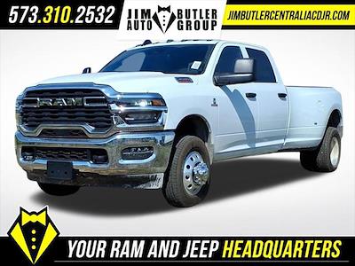 New 2026 Ram 3500 Tradesman Crew Cab 4x4 DRW Pickup for sale #151447 - photo 1