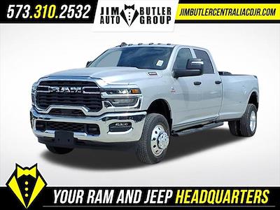 New 2026 Ram 3500 Tradesman Crew Cab 4x4 DRW Pickup for sale #151450 - photo 1