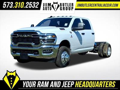 New 2026 Ram 3500 Tradesman Crew Cab 4x4 60 CA Cab Chassis for sale #181342 - photo 1