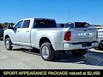 New 2026 Ram 3500 Laramie Crew Cab 4x4 DRW Pickup for sale #216420 - photo 5
