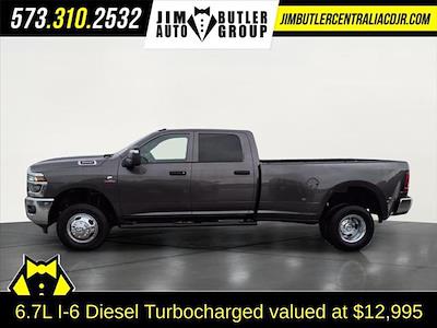 New 2026 Ram 3500 Tradesman Crew Cab for sale #228050 - photo 2