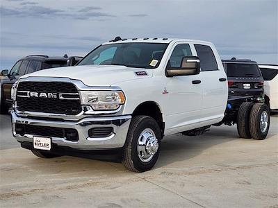 2024 Ram 3500 Crew Cab DRW 4x4, Cab Chassis for sale #405700 - photo 1