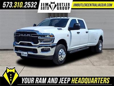 New 2025 Ram 3500 Tradesman Crew Cab 4x4 DRW Pickup for sale #526697 - photo 1