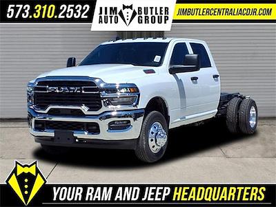 New 2025 Ram 3500 Tradesman Crew Cab 4x4 60 CA Cab Chassis for sale #580149C - photo 1