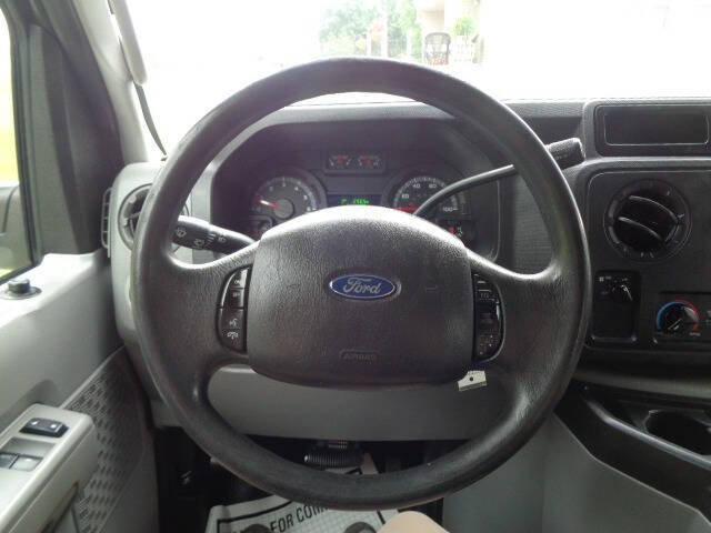 Used 2012 Ford E-150 - photo 17