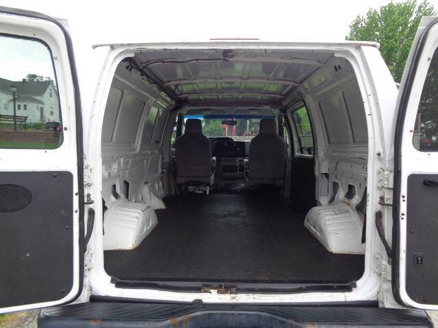 Used 2012 Ford E-150 - photo 7