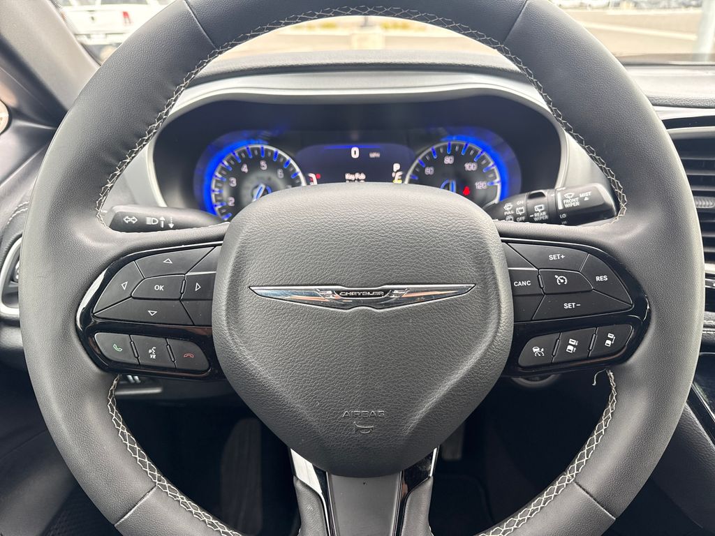 Used 2024 Chrysler Pacifica - photo 15