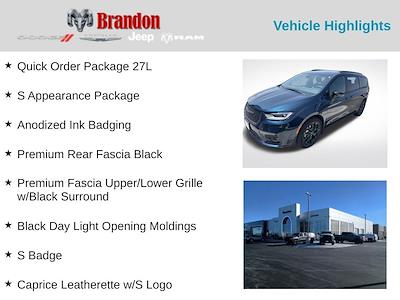 2024 Chrysler Pacifica AWD Minivan for sale #P271 - photo 2