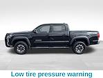 2017 Toyota Tacoma Double Cab 4x4 Pickup for sale #R32501 - photo 11