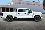 2025 Ford F-250 Crew Cab 4WD Pickup for sale #254946 - photo 25