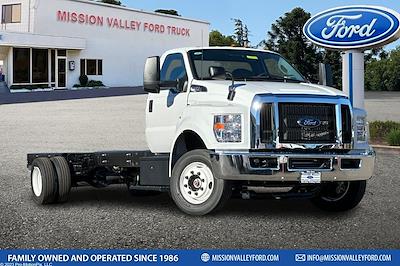 2025 Ford F-650 Regular Cab DRW RWD, Cab Chassis for sale #625977 - photo 1