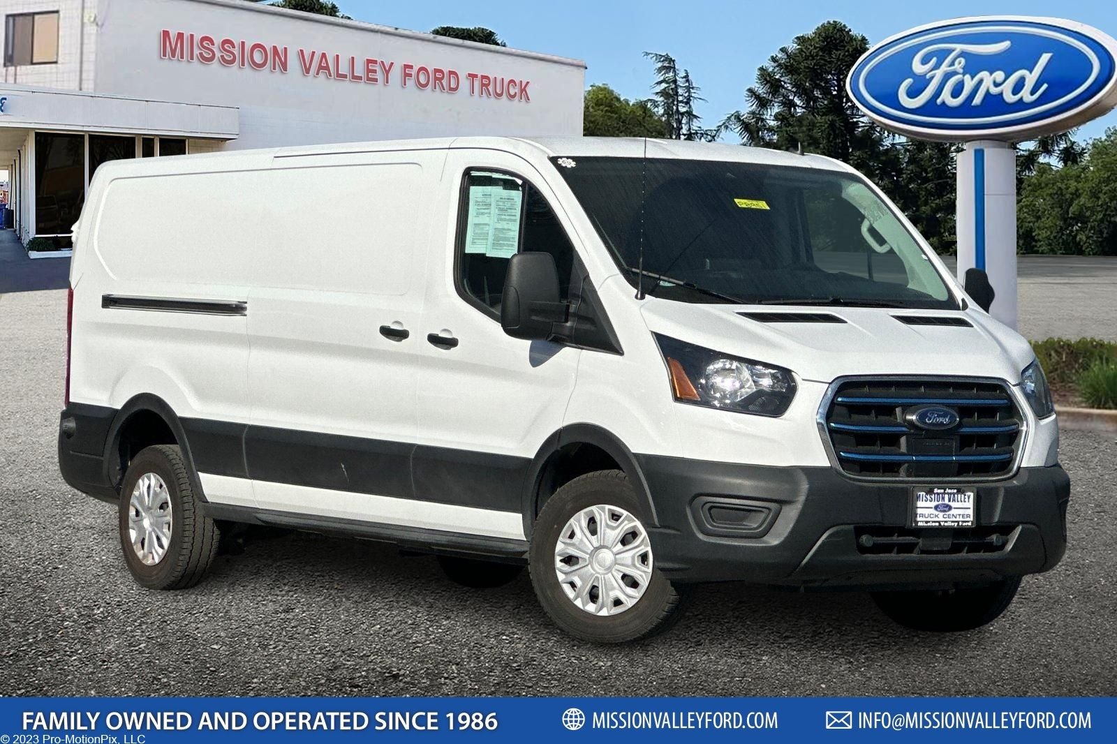 Used 2022 Ford E-Transit 350 - photo 1