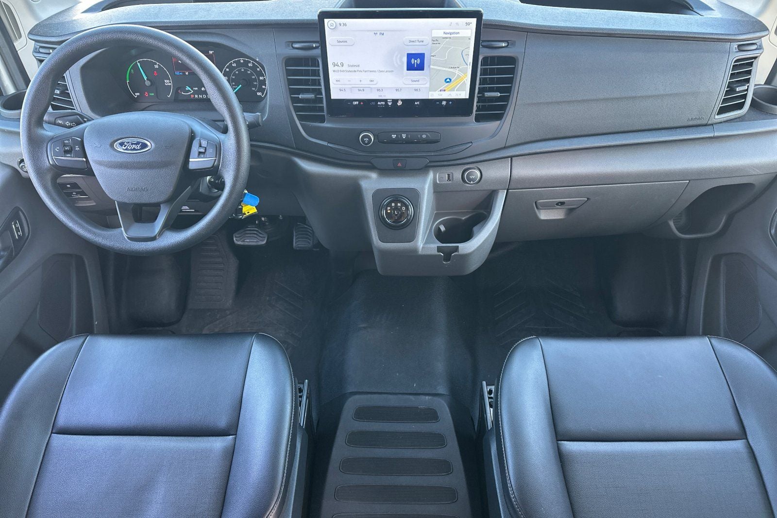 Used 2022 Ford E-Transit 350 - photo 16