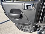 2020 Jeep Gladiator Crew Cab 4x4 Pickup for sale #1104535A - photo 8