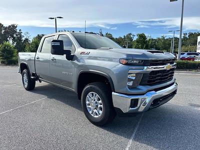 2025 Chevrolet Silverado 2500 Crew Cab 4WD Pickup for sale #1213031 - photo 1