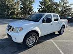 Used 2015 Nissan Frontier SV Crew Cab Pickup for sale #B038142B - photo 7