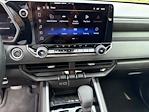 2025 Chevrolet Colorado Crew Cab 4WD Pickup for sale #J114934B - photo 21
