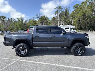 Used 2022 Toyota Tacoma - photo 1