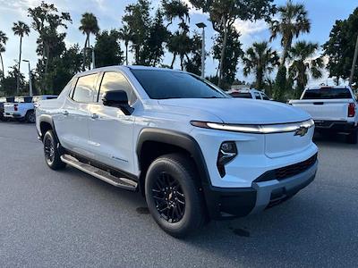 New 2026 Chevrolet Silverado EV LT Crew Cab 4WD Pickup for sale #U403725 - photo 1