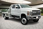 2024 Chevrolet Silverado 5500 Crew Cab DRW 4x4 Hillsboro Flatbed Truck for sale #124446 - photo 4