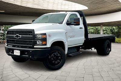 2024 Chevrolet Silverado 5500 Regular Cab DRW 4x2 Knapheide Flatbed Truck for sale #124448 - photo 1