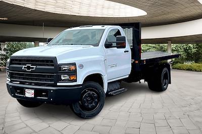 New 2024 Chevrolet Silverado 5500 Work Truck Regular Cab 11' 5" Knapheide Flatbed Truck with Hoist for sale #124453 - photo 2