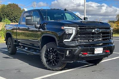 2026 Chevrolet Silverado 2500 Crew Cab 4WD Pickup for sale #126097 - photo 2