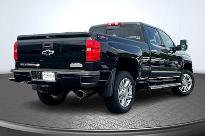 2018 Chevrolet Silverado 2500 Crew Cab 4x4 Pickup for sale #325128A - photo 2