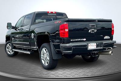 2018 Chevrolet Silverado 2500 Crew Cab 4x4 Pickup for sale #325128A - photo 2