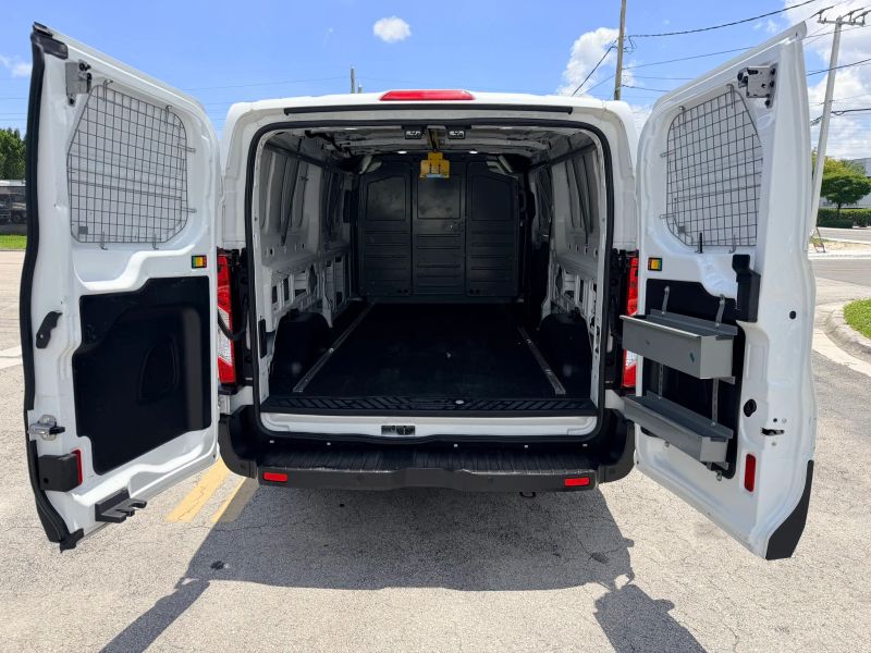 Used 2019 Ford Transit 150 - photo 8