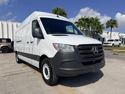 Used 2023 Mercedes-Benz Sprinter 2500 - photo 1