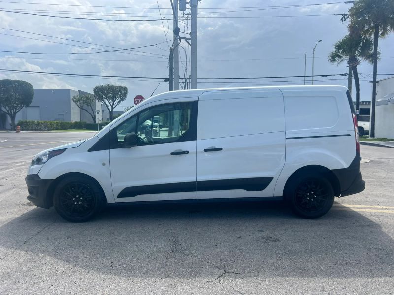 Used 2017 Ford Transit Connect Cargo Van - photo 5